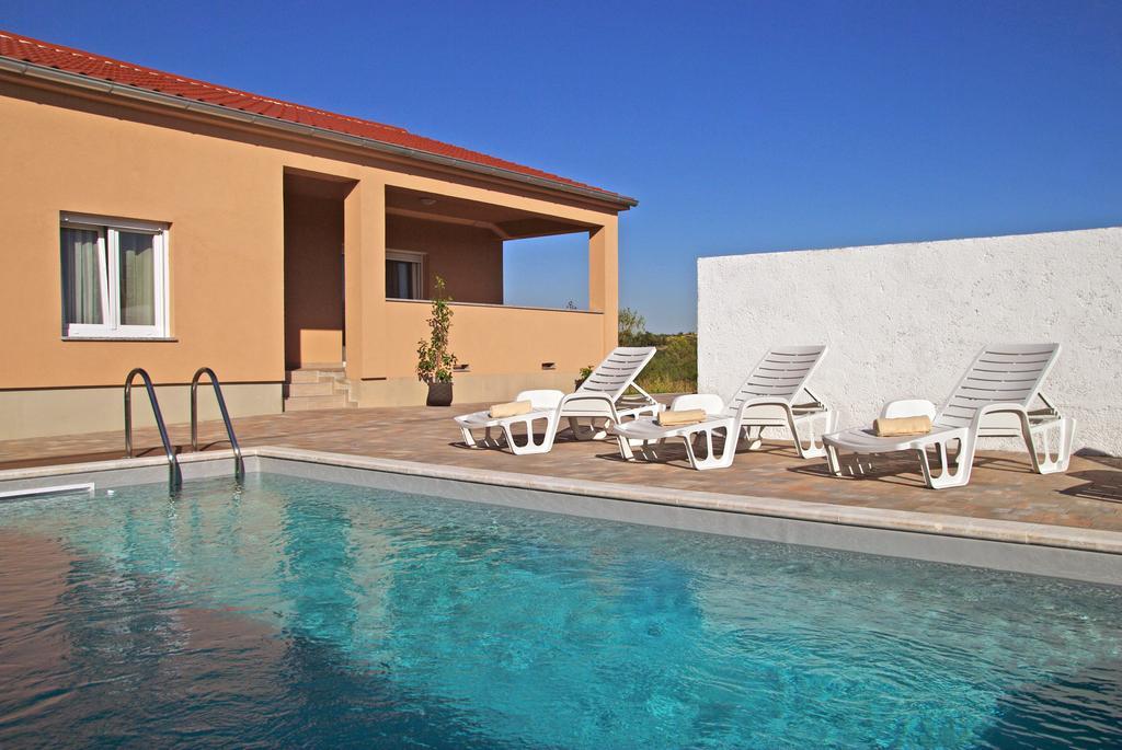 Holiday home Luka *