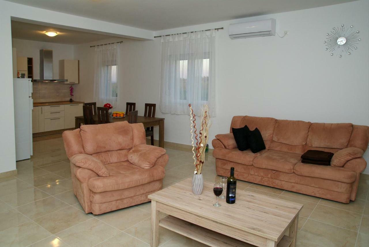 Holiday home Luka *